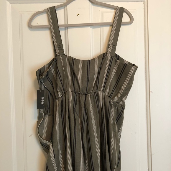 Ardene Jumpsuit - Picture 5 of 5